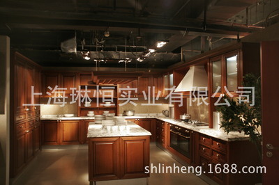 上海古典实木橱柜 打造典雅整体厨房的八条指南